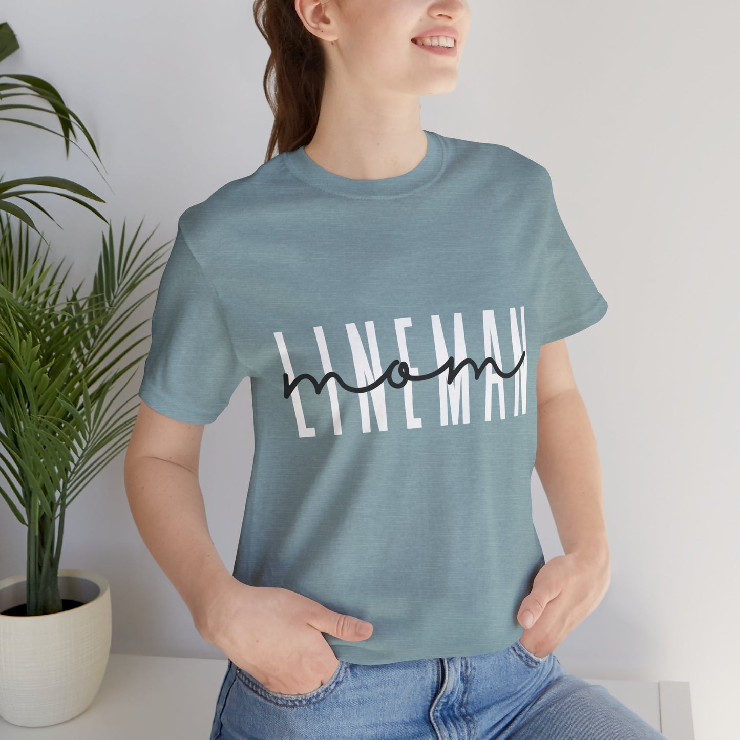 Lineman Mom T-Shirt